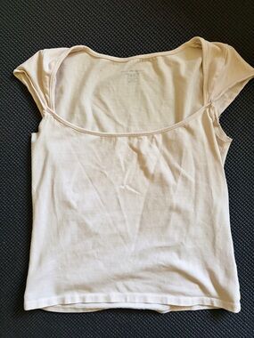 Brandy Melville ballet pink Scoop Neck Cap Sleeve Top